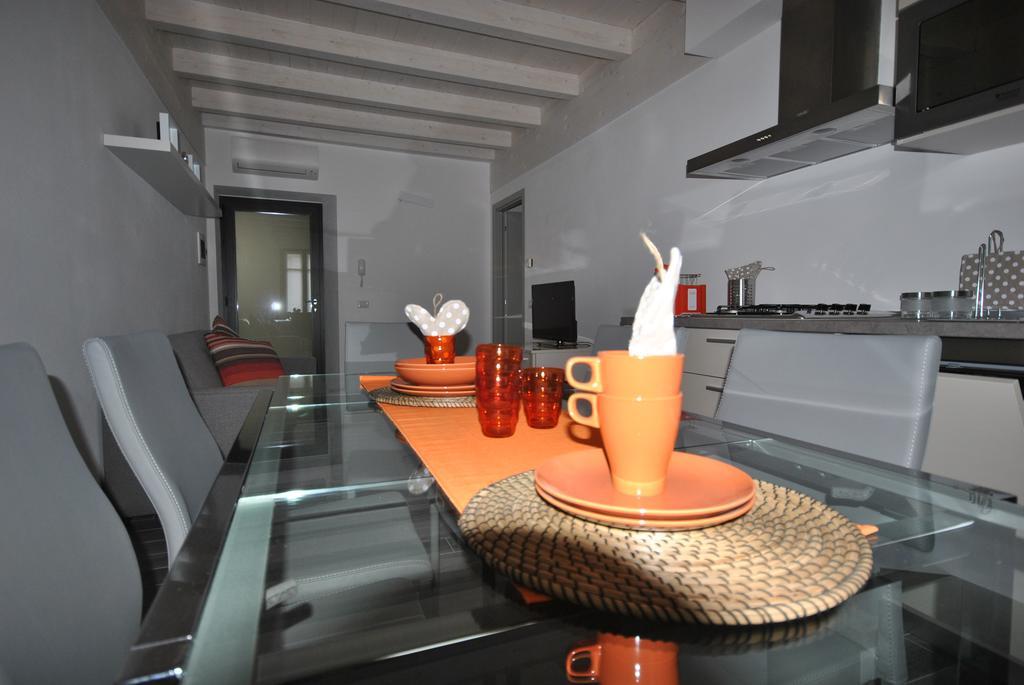 Como Via Carcano 13 Habitación foto